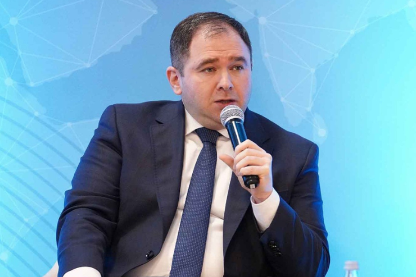 ნიკოლოზ სამხარაძე