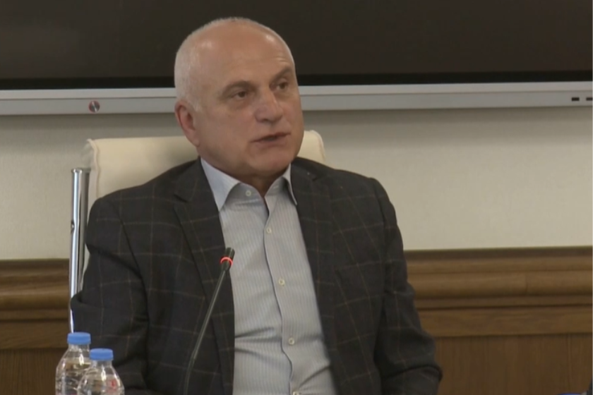 რამაზ ახვლედიანი