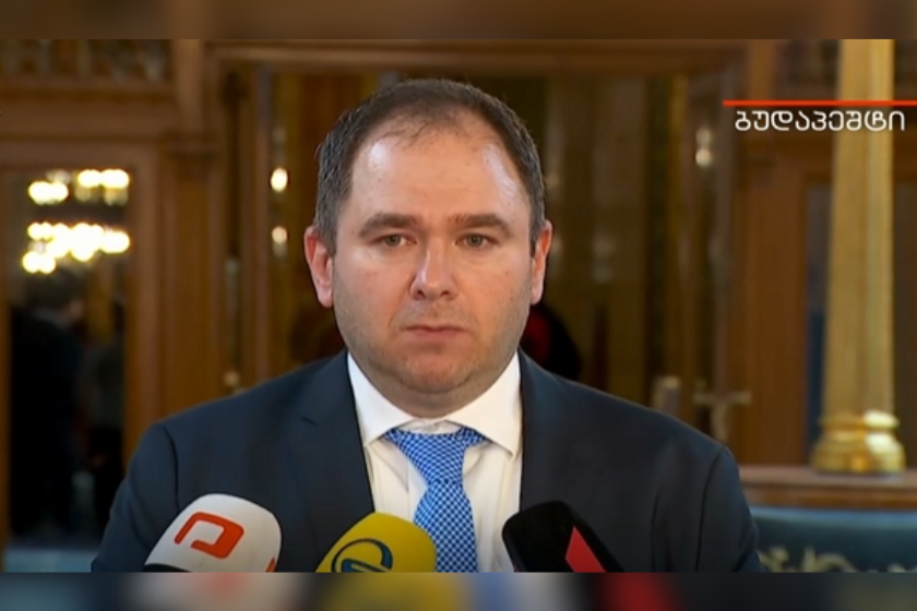 ნიკოლოზ სამხარაძე