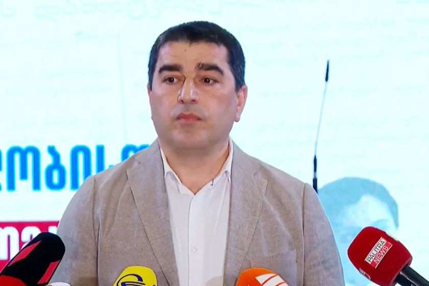 შალვა პაპუაშვილი