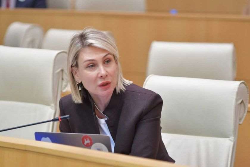 ნინო წილოსანი
