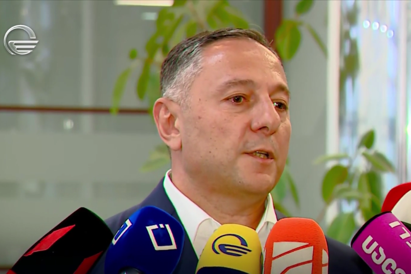 ვახტანგ გომელაური