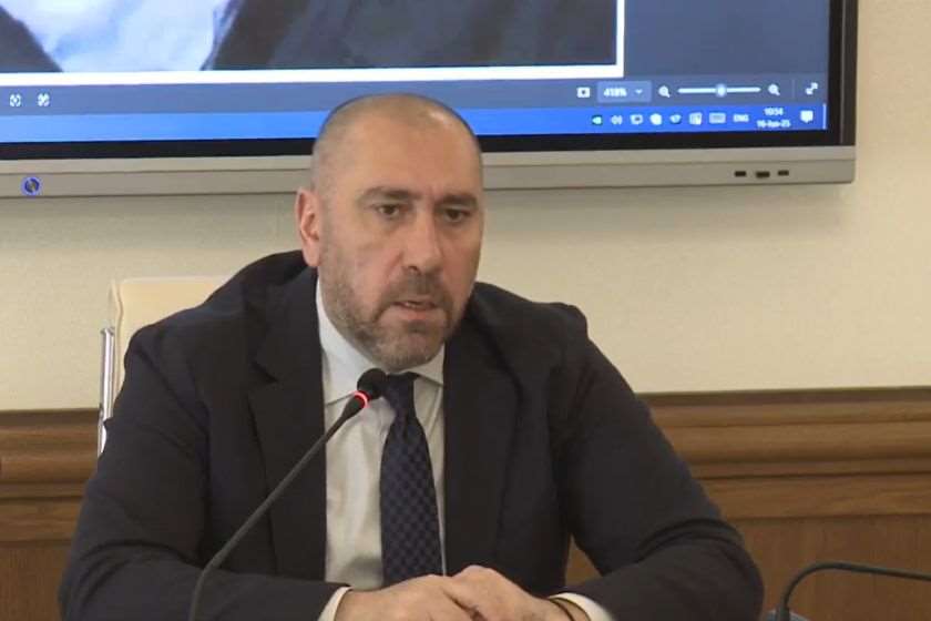ზურაბ აბაშიძე
