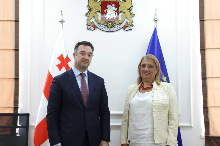 დავით სონღულაშვილი
ანა მარია შიკო