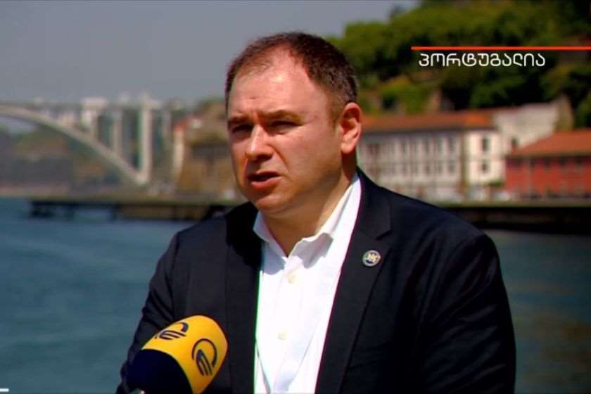 ნიკოლოზ სამხარაძე