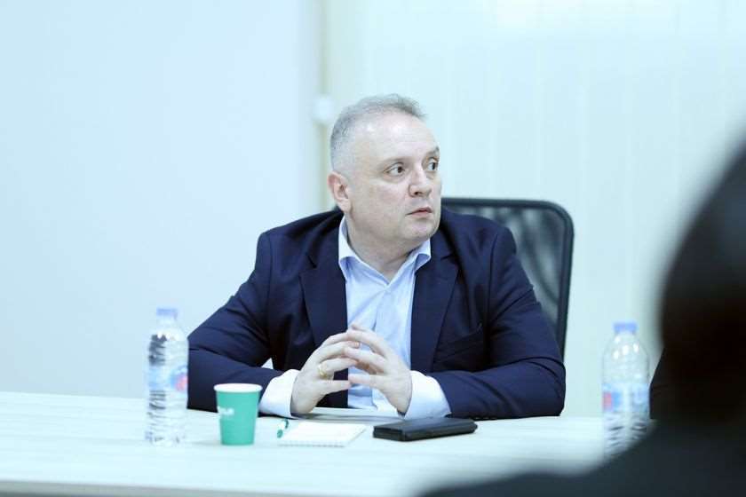 გიორგი შარაბიძე