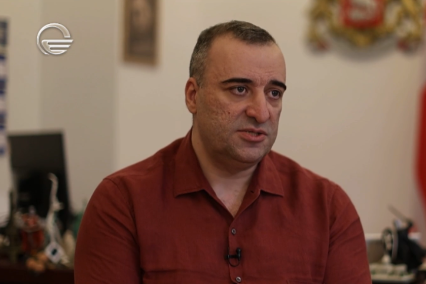 რატი იონათამიშვილი