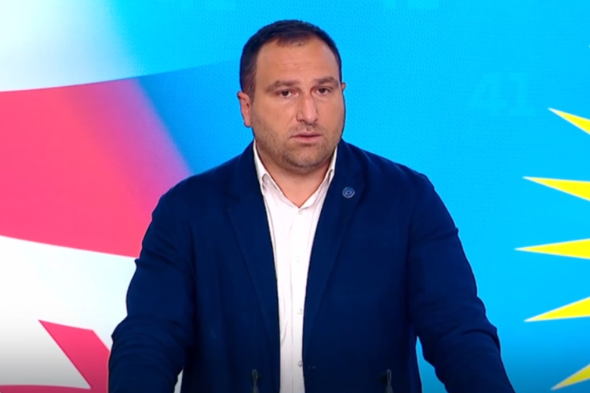 ირაკლი კირცხალია