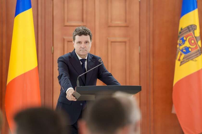 ნიკუშორ დანი