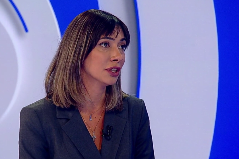 Yasemin Jeyms porno onlayn Yalangoch Kiev ayol porno onlayn