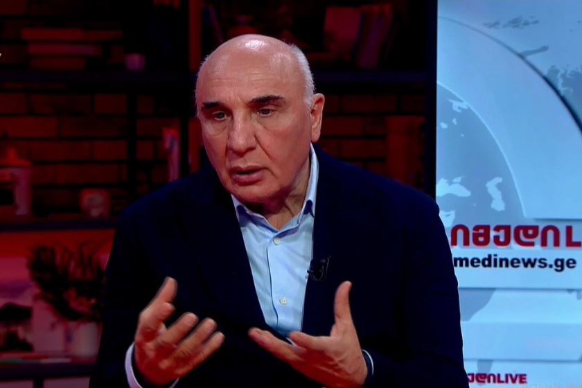 ზაალ იაკობიძე