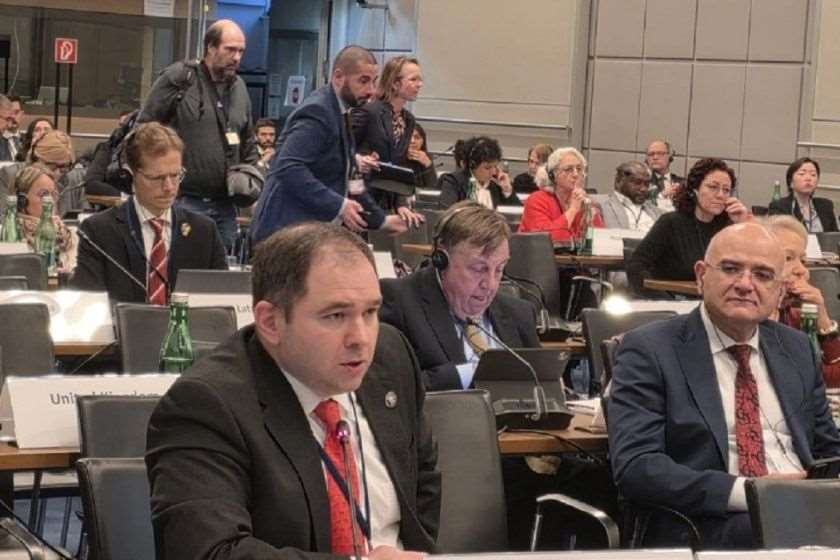 ნიკოლოზ სამხარაძე