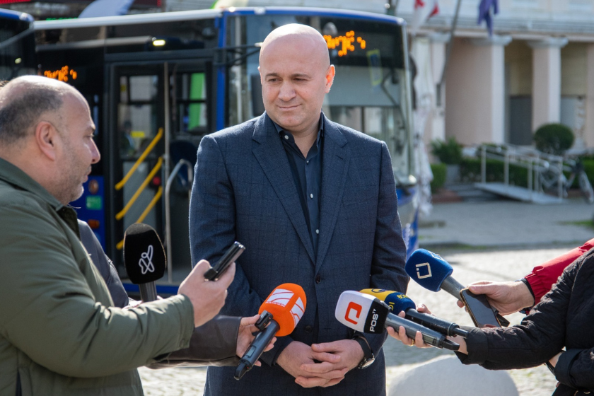 სულხან თამაზაშვილი