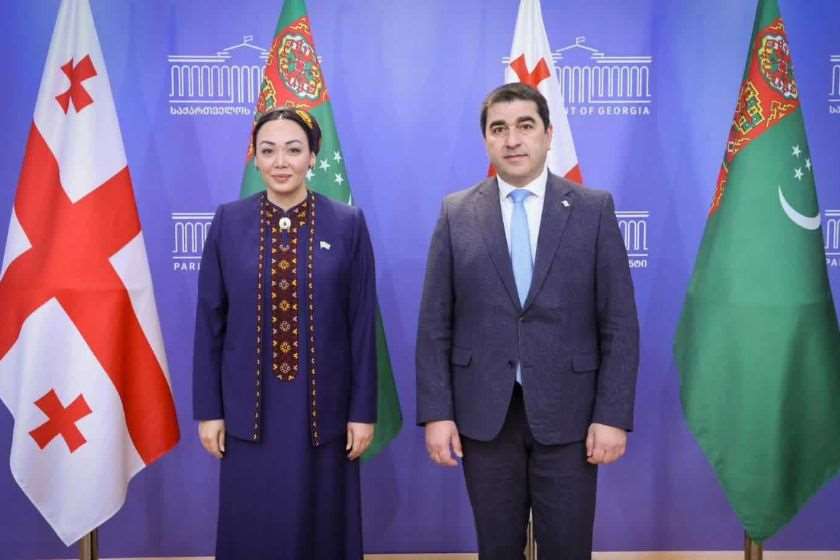 შალვა პაპუაშვილი
დუნიაგოზელ გულმანოვა