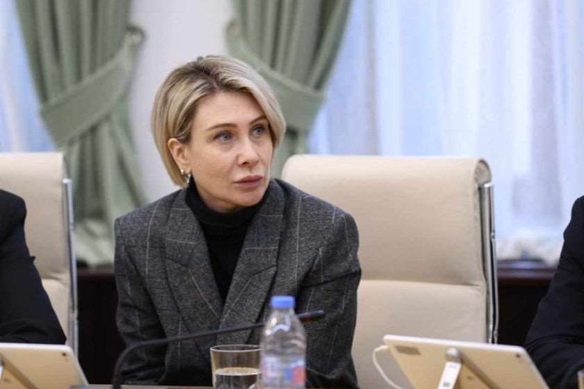 ნინო წილოსანი

