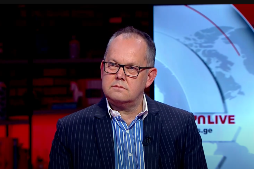 იან პრაუდი