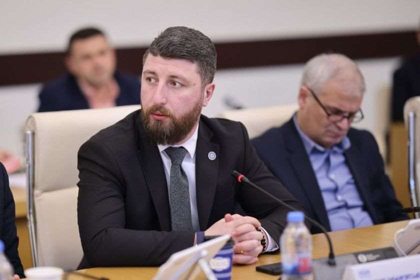 არჩილ გორდულაძე