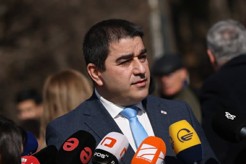 შალვა პაპუაშვილი