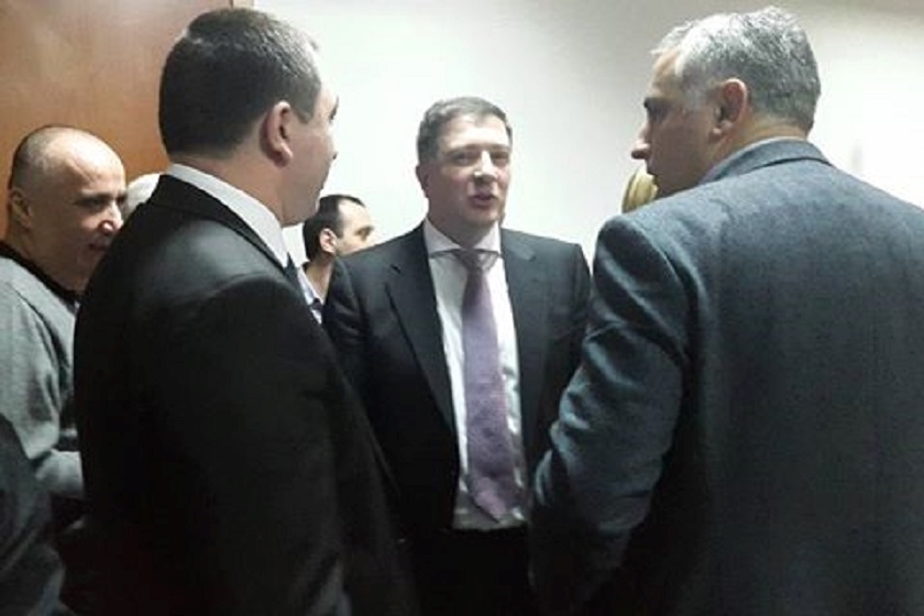 ახალი პარტიის პრეზენტაცია