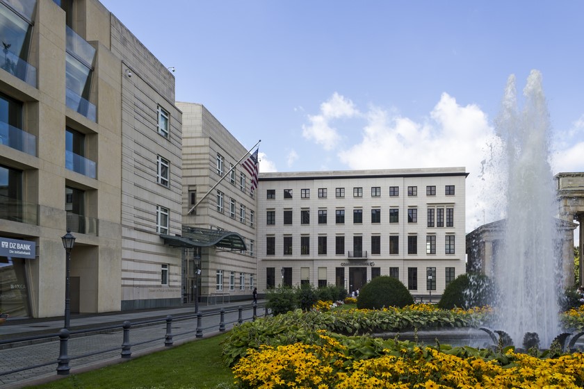 აშშ-ის საელჩო გერმანიაში,
ბერლინი