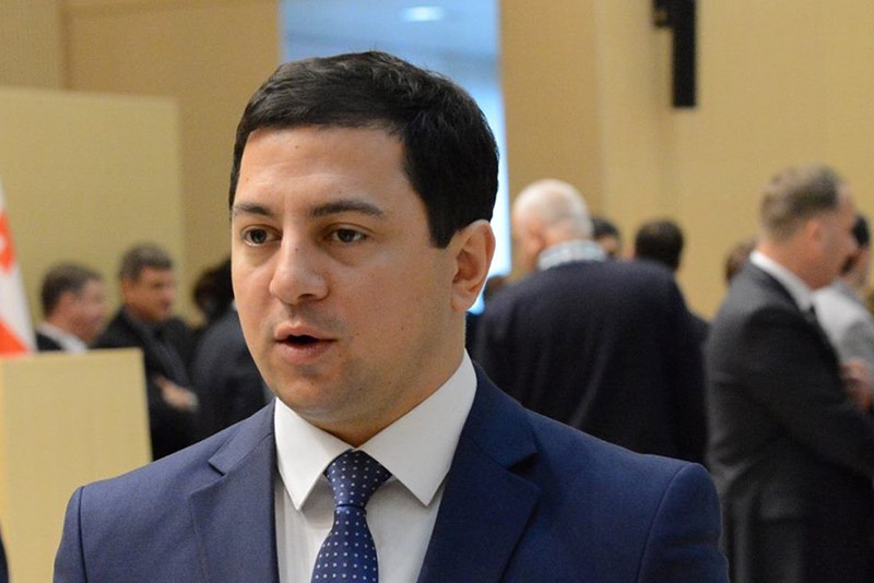 არჩილ თალაკვაძე