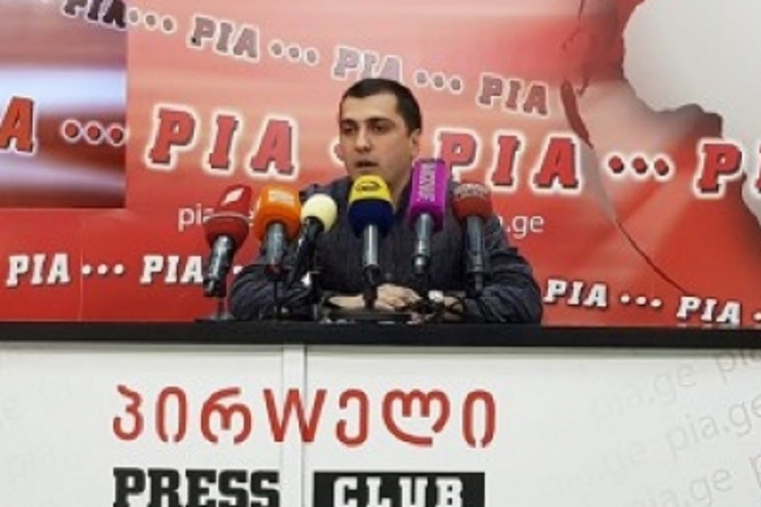 გიორგი კალაძის ადვოკატი
ცოტნე ცანავა