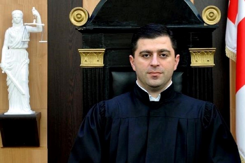 მამუკა ახვლედიანი