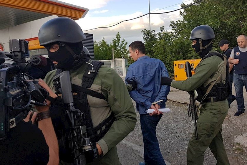 სპეცოპერაცია 
აღმაშენებლის ხეივანში