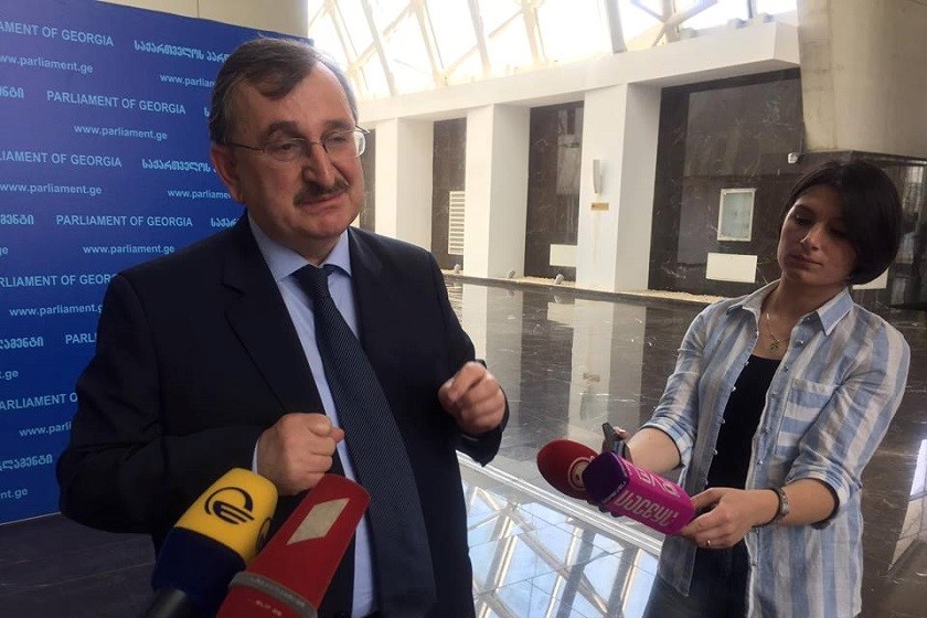 არჩილ თალაკვაძე