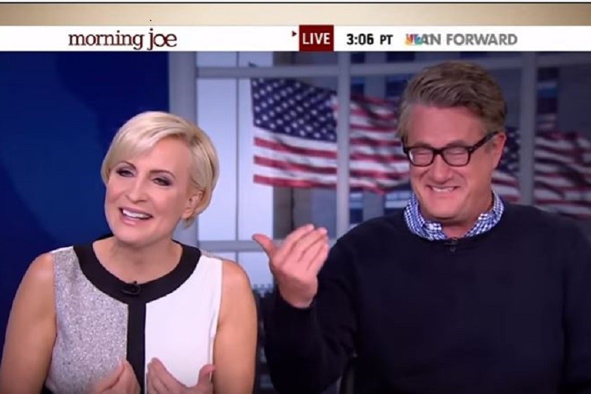 მიკა ბჟეჟინსკი 
ჯო სკარბორო