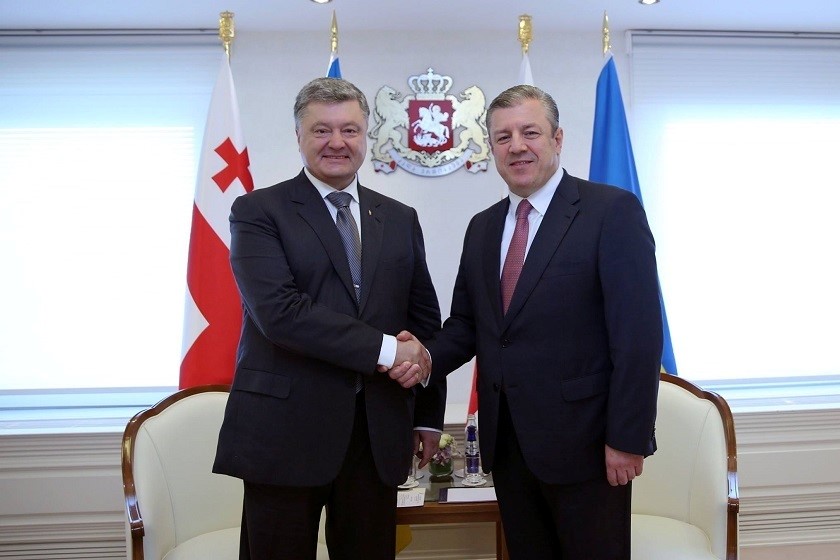 პეტრო პოროშენკო
გიორგი კვირიკაშვილი