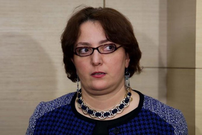 თინა ხიდაშელი