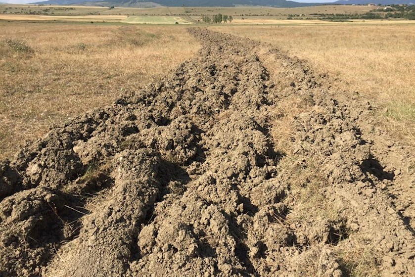 ოკუპანტების მიერ გავლებული თხრილები