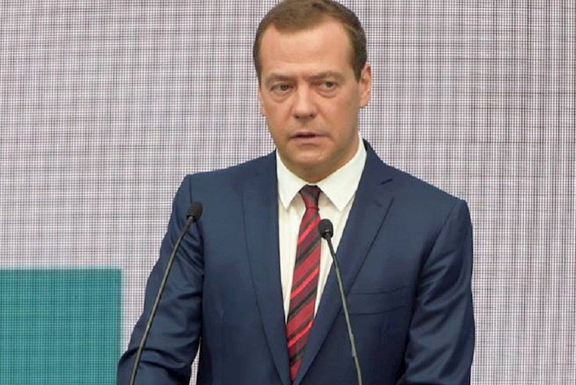 დიმიტრი მედვედევი