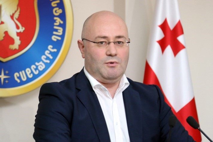 ლევან იზორია