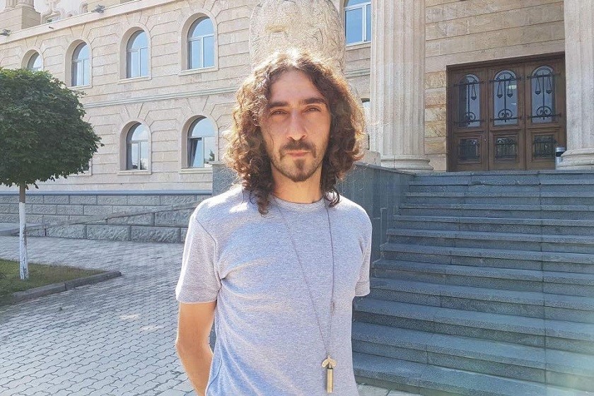 ბექა წიქარიშვილი