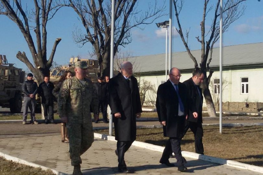 ჯონ მაკკეინი