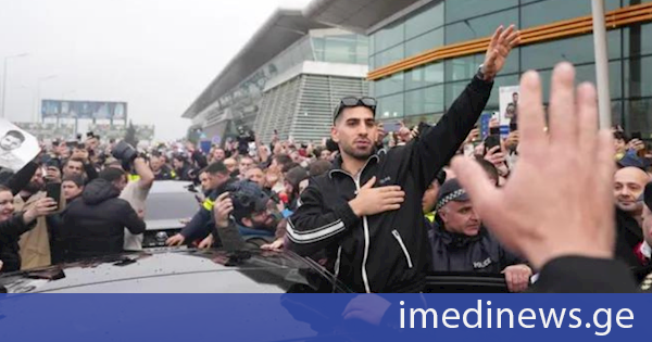 New UFC Featherweight World Champion Ilia Topuria Arrives In Georgia ...